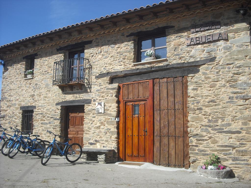 Гостьовий будинок Casa Abuela ★★★ Grisuela Екстер'єр фото